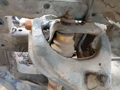 Автозапчасти б/у комплект передних амортизаторов за mitsubishi montero (v20/v40) 2.5 td cat ссылки oem iam mb303366  