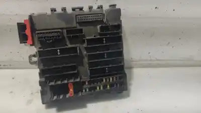 Second-hand car spare part fuse box unit for opel vectra c (z02) 2.0 dti 16v (f69) oem iam references 13170892  519047104