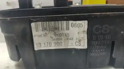 Second-hand car spare part fuse box unit for opel vectra c (z02) 2.0 dti 16v (f69) oem iam references 13170900  519065106