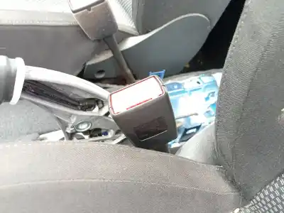 Автозапчастина б/у лівий передній гачок для skoda octavia iii (5e3, nl3, nr3) 1.6 tdi посилання на oem iam 5g3857755b  