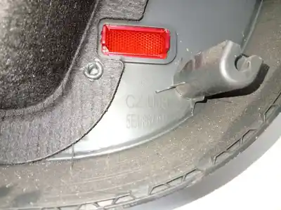 Second-hand car spare part left front door trim for skoda octavia iii (5e3, nl3, nr3) 1.6 tdi oem iam references 5e1867011  