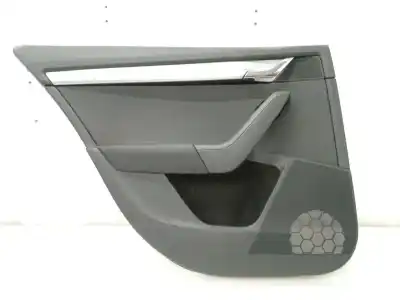 Second-hand car spare part left rear door trim for skoda octavia iii (5e3, nl3, nr3) 1.6 tdi oem iam references 5e5867211