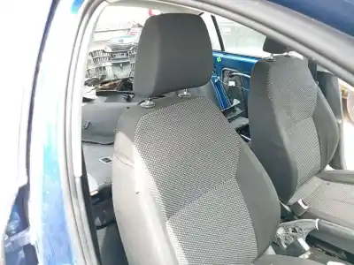 Second-hand car spare part right front seat for skoda octavia iii (5e3, nl3, nr3) 1.6 tdi oem iam references 6013add  