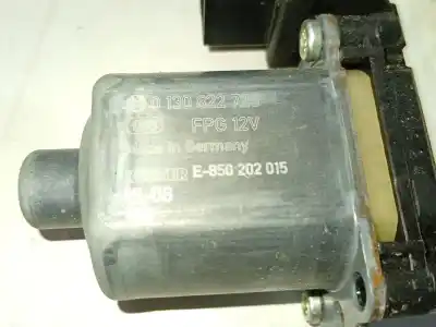 Second-hand car spare part rear left window motor for skoda octavia iii (5e3, nl3, nr3) 1.6 tdi oem iam references 0130822725  5q0959811a