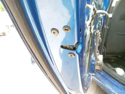 Автозапчастина б/у замок дверей заднього лівого для SKODA OCTAVIA III (5E3, NL3, NR3) 1.6 TDI Посилання на OEM IAM 5TA839015L  