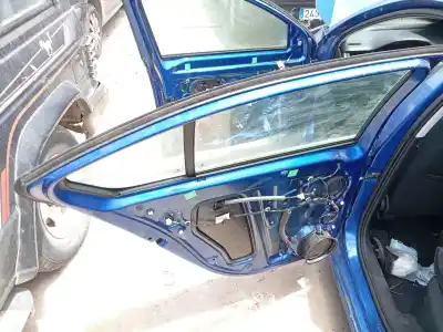 Peça sobressalente para automóvel em segunda mão porta do automóvel traseira esquerda por skoda octavia iii (5e3, nl3, nr3) 1.6 tdi referências oem iam 5e5833055b  