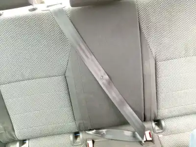 Автозапчастина б/у центральний задній ремін безпеки для skoda octavia iii (5e3, nl3, nr3) 1.6 tdi посилання на oem iam 5e0857807raa  