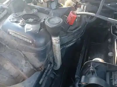 Peça sobressalente para automóvel em segunda mão depósito do limpa vidros por bmw 3 (e90) 320 d referências oem iam 61667238669