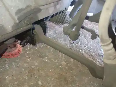 Peça sobressalente para automóvel em segunda mão braço de suspensão inferior dianteiro direito por bmw 3 (e90) 320 d referências oem iam 31122405860