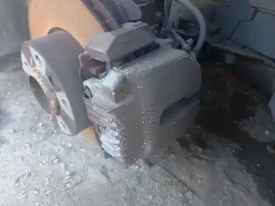 Peça sobressalente para automóvel em segunda mão pinça de travão dianteira esquerda por bmw 3 (e90) 320 d referências oem iam 34116769091