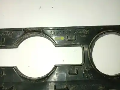 Second-hand car spare part decorative moulding for skoda octavia iii (5e3, nl3, nr3) 1.6 tdi oem iam references 5e0863152b  