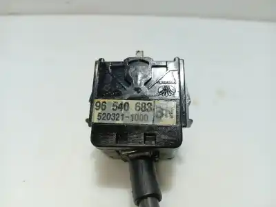 Pièce détachée automobile d'occasion commande de clignotants pour chevrolet aveo / kalos fastback (t250, t255) 1.4 références oem iam 96540683 5203211000 