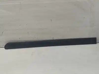 Peça sobressalente para automóvel em segunda mão moldagem por peugeot 307 break (3e) 2.0 referências oem iam 9634011377