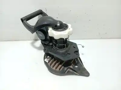 Pièce détachée automobile d'occasion SUPPORT ROUE DE SECOURS pour RENAULT CLIO III (BR0/1, CR0/1)  Références OEM IAM 8200269378 8200551279 8200601401