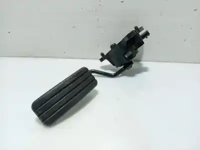 Second-hand car spare part ACCELERATOR PEDAL for RENAULT CLIO III (BR0/1, CR0/1)  OEM IAM references 8200297342 2966A10438 
