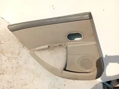 Pezzo di ricambio per auto di seconda mano RIVESTIMENTO PORTIERA POSTERIORE SINISTRA per RENAULT CLIO III (BR0/1, CR0/1) 1.5 DCI (BR0H, CR0H, CR1S, BR1S) Riferimenti OEM IAM 8200293858G  