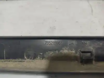 Pezzo di ricambio per auto di seconda mano modanatura per fiat doblo monospace (119_, 223_) 1.9 jtd (223axe1a) riferimenti oem iam 735281861  