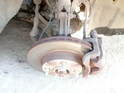 Pezzo di ricambio per auto di seconda mano ATTACCO ANTERIORE DESTRO per NISSAN ALMERA II HATCHBACK (N16) 1.5 DCI Riferimenti OEM IAM 400145M000  