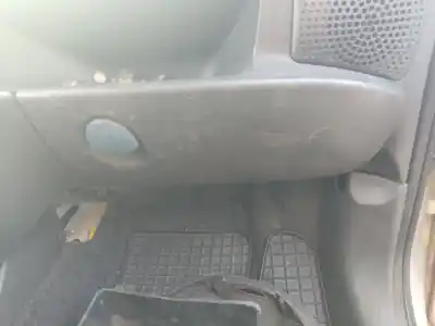 Автозапчастина б/у бардачок для fiat doblo monospace (119_, 223_) 1.9 jtd (223axe1a) посилання на oem iam 735341623