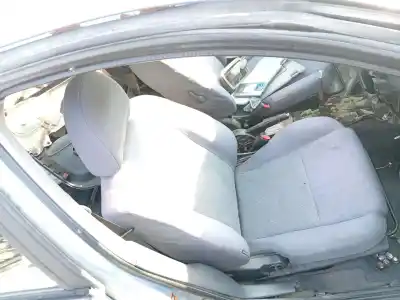 Автозапчасти б/у СИДЕНЬЕ ПРАВОЕ ПЕРЕДНЕЕ за NISSAN ALMERA II HATCHBACK (N16) 1.5 DCI ссылки OEM IAM 6137ADD  