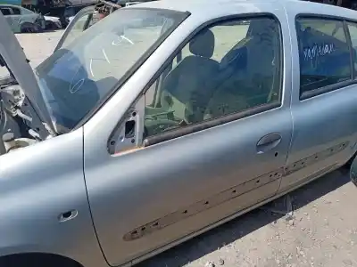 Автозапчасти б/у ЛЕВАЯ ПЕРЕДНЯЯ ДВЕРЬ за RENAULT CLIO II (BB_, CB_)  ссылки OEM IAM 7751472474  
