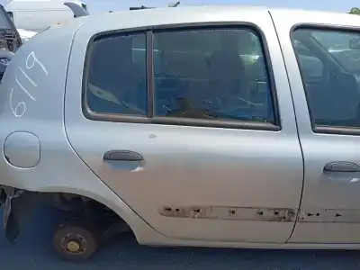 Автозапчастина б/у ДВЕРІ ЗАДНІ ПРАВІ для RENAULT CLIO II (BB_, CB_)  Посилання на OEM IAM 7751472477  