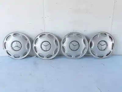 Recambio de automóvil de segunda mano de Tapacubos para MERCEDES-BENZ CLASE C (W202) C 220 (202.022) referencias OEM IAM A6384000125  A4144000225