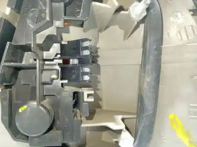 Second-hand car spare part left tailgate light for opel omega b 2.5 v6 cat (l80) oem iam references 1223153  