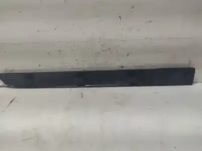 Pezzo di ricambio per auto di seconda mano modanatura per citroen c3 i (fc_, fn_) 1.4 hdi riferimenti oem iam 9637992777   Pezzo di ricambio per auto di seconda mano modanatura per citroen c3 i (fc_, fn_) 1.4 hdi riferimenti oem iam 9637992777