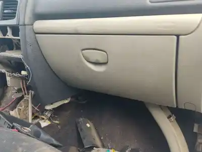 Автозапчасти б/у бардачок за RENAULT CLIO II (BB_, CB_) 1.5 DCI (B/CB08) ссылки OEM IAM 7701045124  