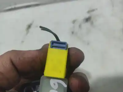 Second-hand car spare part sensor for skoda superb ii (3t4) 2.0 tdi oem iam references 58k0973323t  