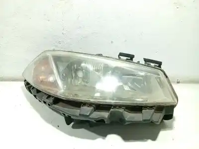 Recambio de automóvil de segunda mano de FARO DERECHO para RENAULT MEGANE II (BM0/1_, CM0/1_) 1.9 DCI (BM0G, CM0G) referencias OEM IAM 260108053R  