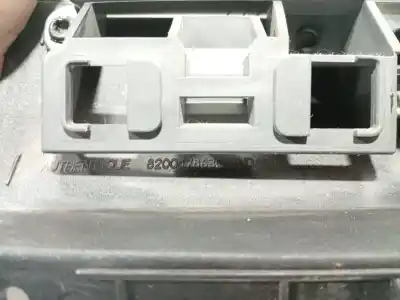 Pezzo di ricambio per auto di seconda mano modanatura per renault megane ii (bm0/1_, cm0/1_) 1.9 dci (bm0g, cm0g) riferimenti oem iam 8200178630   Pezzo di ricambio per auto di seconda mano modanatura per renault megane ii (bm0/1_, cm0/1_) 1.9 dci (bm0g, cm0g) riferimenti oem iam 8200178630