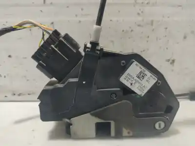 Peça sobressalente para automóvel em segunda mão FECHADURA DA PORTA TRASEIRA DIREITA por FORD FOCUS LIM. (CB8) Trend Referências OEM IAM 2099457  