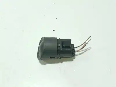 Second-hand car spare part switch for renault megane ii (bm0/1_, cm0/1_) 1.9 dci (bm0g, cm0g) oem iam references 107959a   Second-hand car spare part switch for renault megane ii (bm0/1_, cm0/1_) 1.9 dci (bm0g, cm0g) oem iam references 107959a