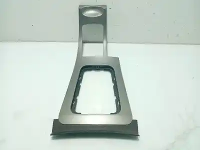 Peça sobressalente para automóvel em segunda mão moldagem por peugeot 407 (6d_) 1.8 16v (6d6fyc) referências oem iam 9647822077