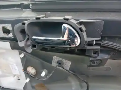 Peça sobressalente para automóvel em segunda mão puxador interior dianteiro direito por peugeot 407 (6d_) 1.8 16v (6d6fyc) referências oem iam 914493