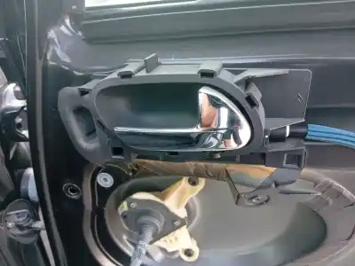 Peça sobressalente para automóvel em segunda mão puxador interior traseiro direito por peugeot 407 (6d_) 1.8 16v (6d6fyc) referências oem iam 914493