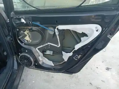 Peça sobressalente para automóvel em segunda mão elevador de vidros traseiro direito por peugeot 407 (6d_) 1.8 16v (6d6fyc) referências oem iam 922491