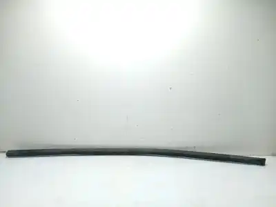 Pezzo di ricambio per auto di seconda mano modanatura per bmw 3 compact (e36) 318 tds riferimenti oem iam 81463640