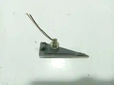 Pezzo di ricambio per auto di seconda mano lampada laterale destra per renault megane ii (bm0/1_, cm0/1_) 1.9 dci (bm0g, cm0g) riferimenti oem iam 8200633417  8200027151 Pezzo di ricambio per auto di seconda mano lampada laterale destra per renault megane ii (bm0/1_, cm0/1_) 1.9 dci (bm0g, cm0g) riferimenti oem iam 8200633417  8200027151