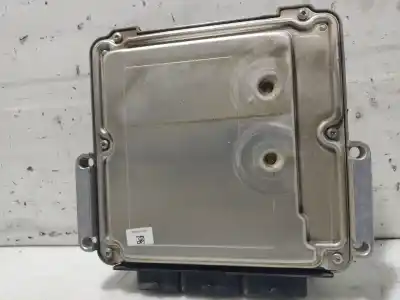Peça sobressalente para automóvel em segunda mão CENTRALINA DE MOTOR UCE por RENAULT LAGUNA III (BT0/1) 2.0 DCI (BT07, BT0J, BT14, BT1A, BT1S) Referências OEM IAM 8200726880  