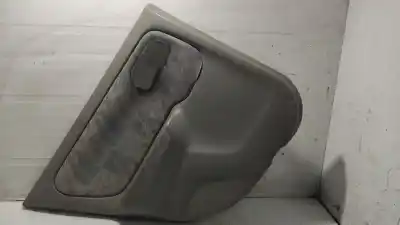 Recambio de automóvil de segunda mano de GUARNECIDO PUERTA TRASERA IZQUIERDA para NISSAN PRIMERA HATCHBACK (P11) 2.0 TD referencias OEM IAM 829012F001  