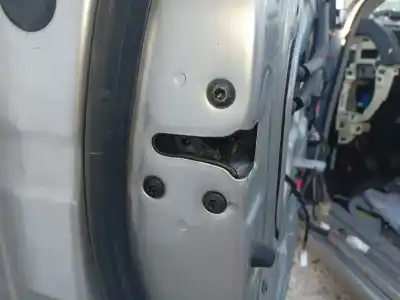 Pezzo di ricambio per auto di seconda mano SERRATURA PORTA ANTERIORE SINISTRA per HYUNDAI SONATA V (NF) 2.0 CRDI Riferimenti OEM IAM 813103K010  