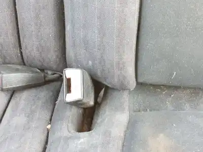 Pezzo di ricambio per auto di seconda mano GANCIO CINTURA POSTERIORE DESTRO per MERCEDES-BENZ 124 SEDÁN (W124) 300 D (124.130) Riferimenti OEM IAM   
