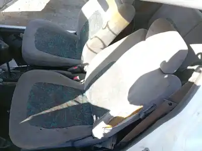 Автозапчастина б/у ЛІВЕ ПЕРЕДНЕ СИДІЛО для NISSAN MICRA II (K11) 1.3 I 16V Посилання на OEM IAM   