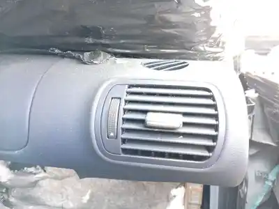 Second-hand car spare part air ventilation grille for audi a3 (8l1) 1.9 tdi oem iam references 8l0820901c