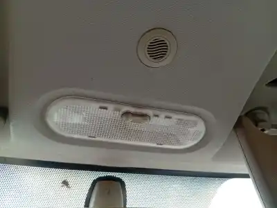 Автозапчастина б/у ВНУТРІШНЕ СВІТЛО для RENAULT KANGOO EXPRESS (FW0/1_) 1.5 DCI 70 (FW0A, KW0V) Посилання на OEM IAM 8200439423  