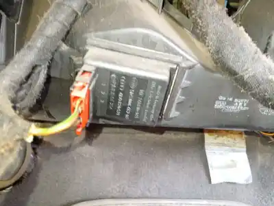 Pezzo di ricambio per auto di seconda mano Resistenza Al Riscaldamento per AUDI A6 C5 AVANT (4B5) 2.5 TDI Riferimenti OEM IAM 4B0820521  5DS00646702