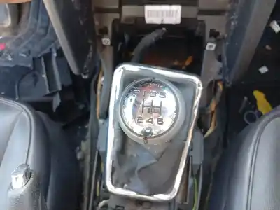 Автозапчасти б/у рычаг переключения передач за peugeot 407 (6d_) 2.0 hdi 135 (6drhrh, 6drhre, 6drhrg, 6drhrj) ссылки oem iam 2400ch  2403v2